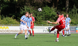 Linksback Mauro Suarez heeft een mooie trap in zijn linkerbeen.