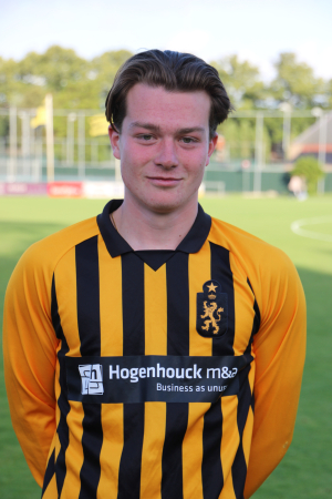 Het lukte Abe Jongebreur niet om HVV onder 23 op voorsprong te brengen.