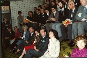 Bij de heropening van het verbouwde clubgebouw in 1982; Henk Zijlstra en zijn vrouw zittend aan de rechterzijde van ZKH Prins Claus.