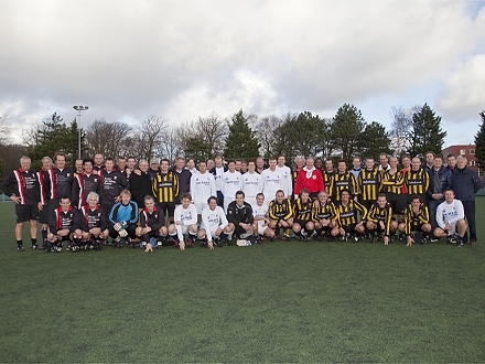 Groepsfoto van de Drieluik editie van 2013, die op de Diepput werd gespeeld